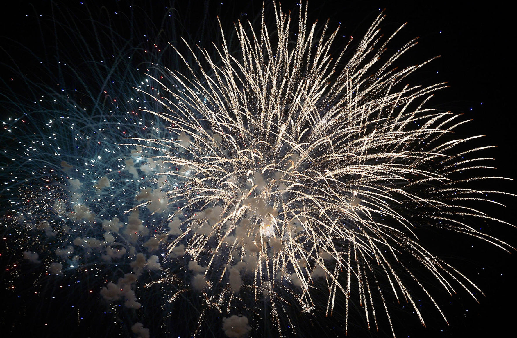Stars Burst Over Carlisle Fireworks Show